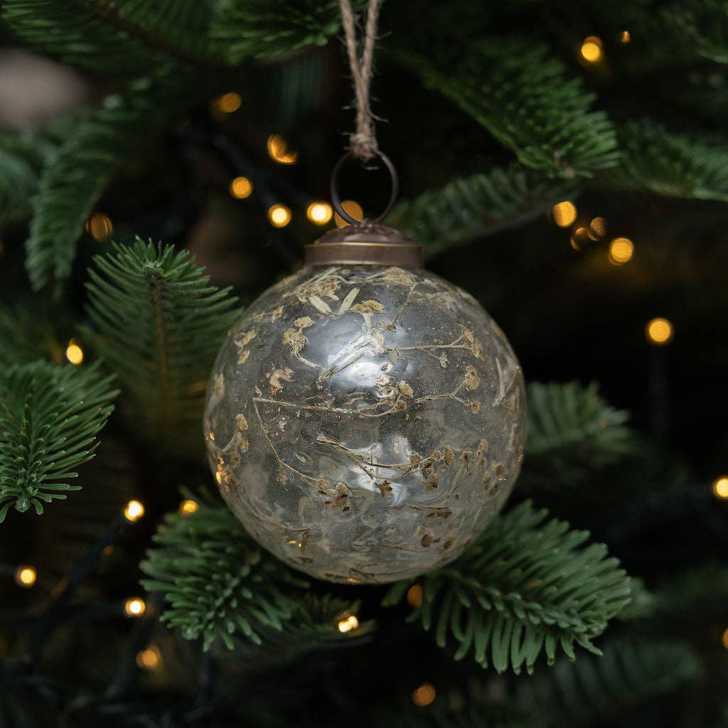 Spray Botanical Bauble