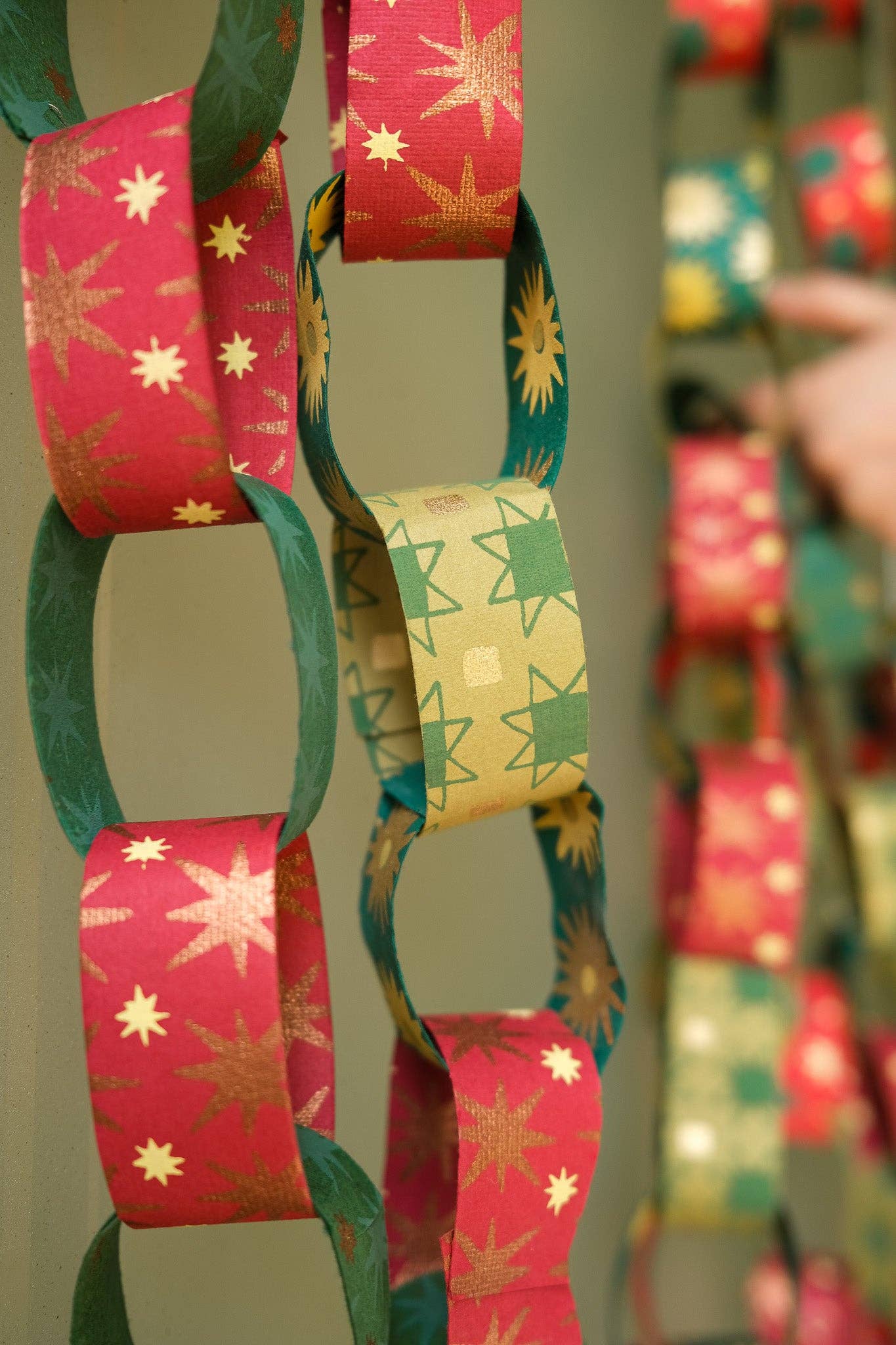 East End Press - Festive Paper Chain Kit