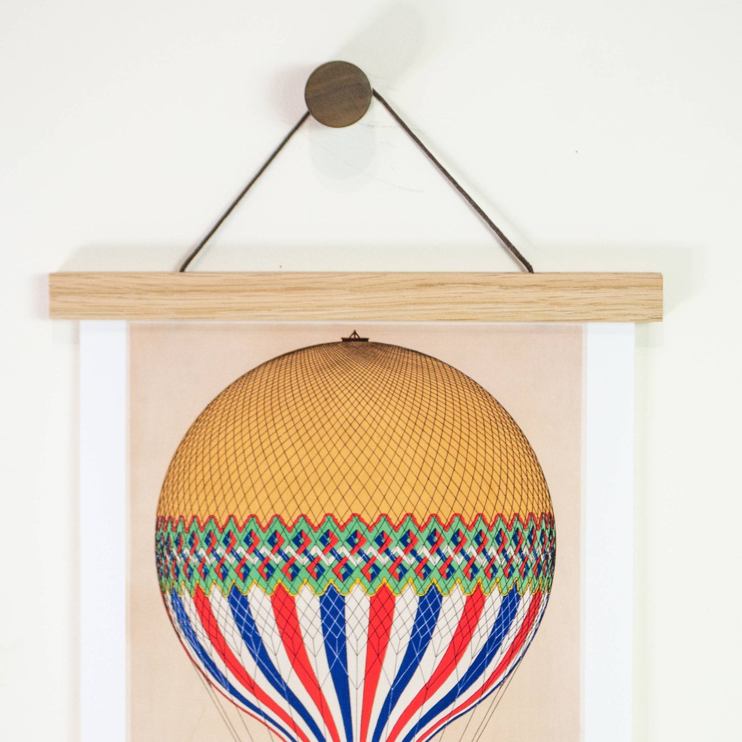 Magnetic Poster Wall Hanger (Oak)