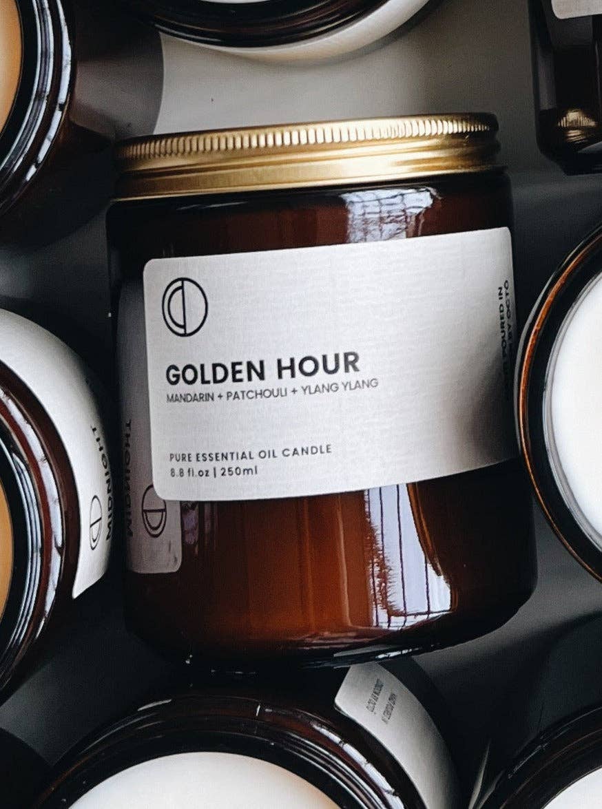 OCTŌ Golden Hour Candle (Mandarin + Patchouli)