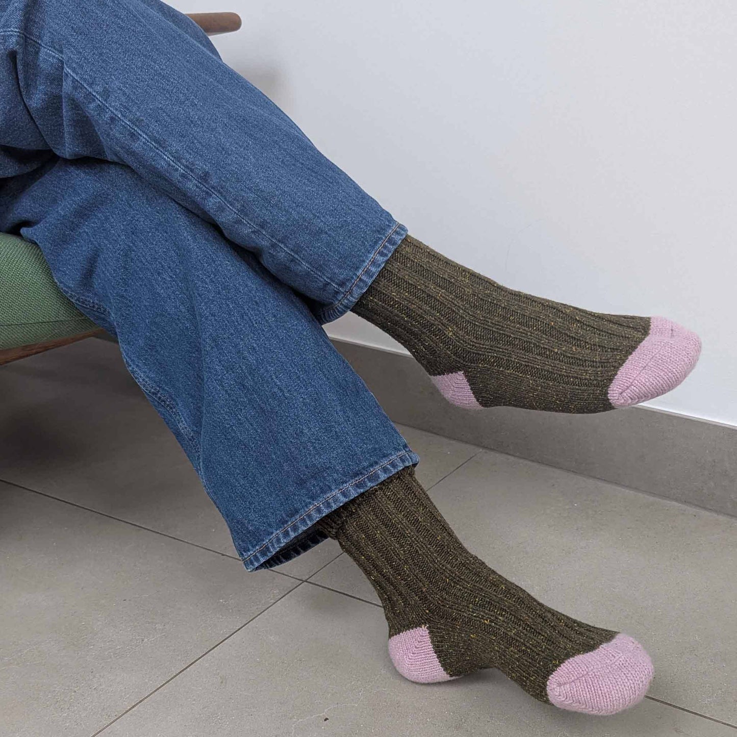 Unisex Recycled Silk Blend Ribbed Socks