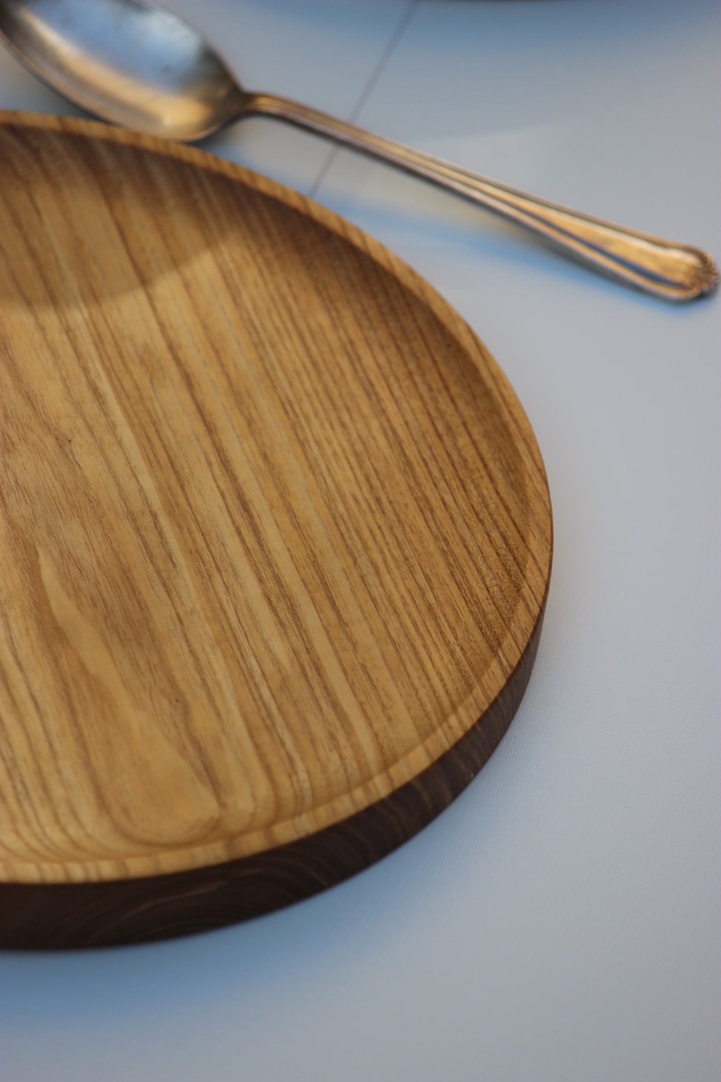Sprig Breakfast Board - Scoop 23cm - Ash