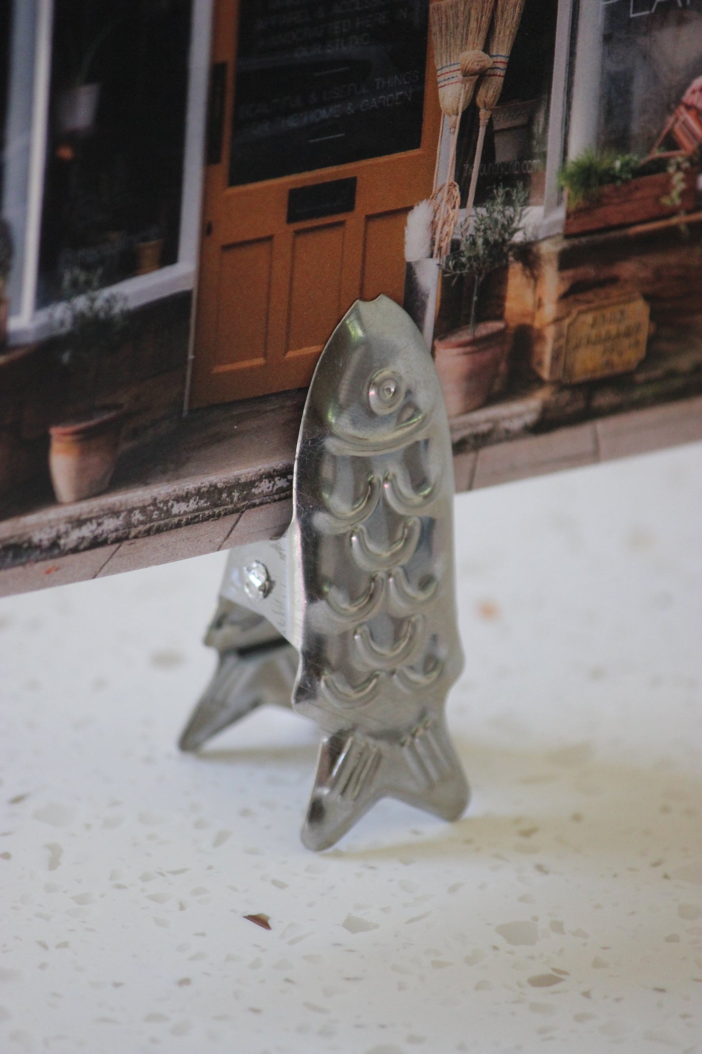 Fish Peg