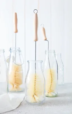 Soda Bottle Brush