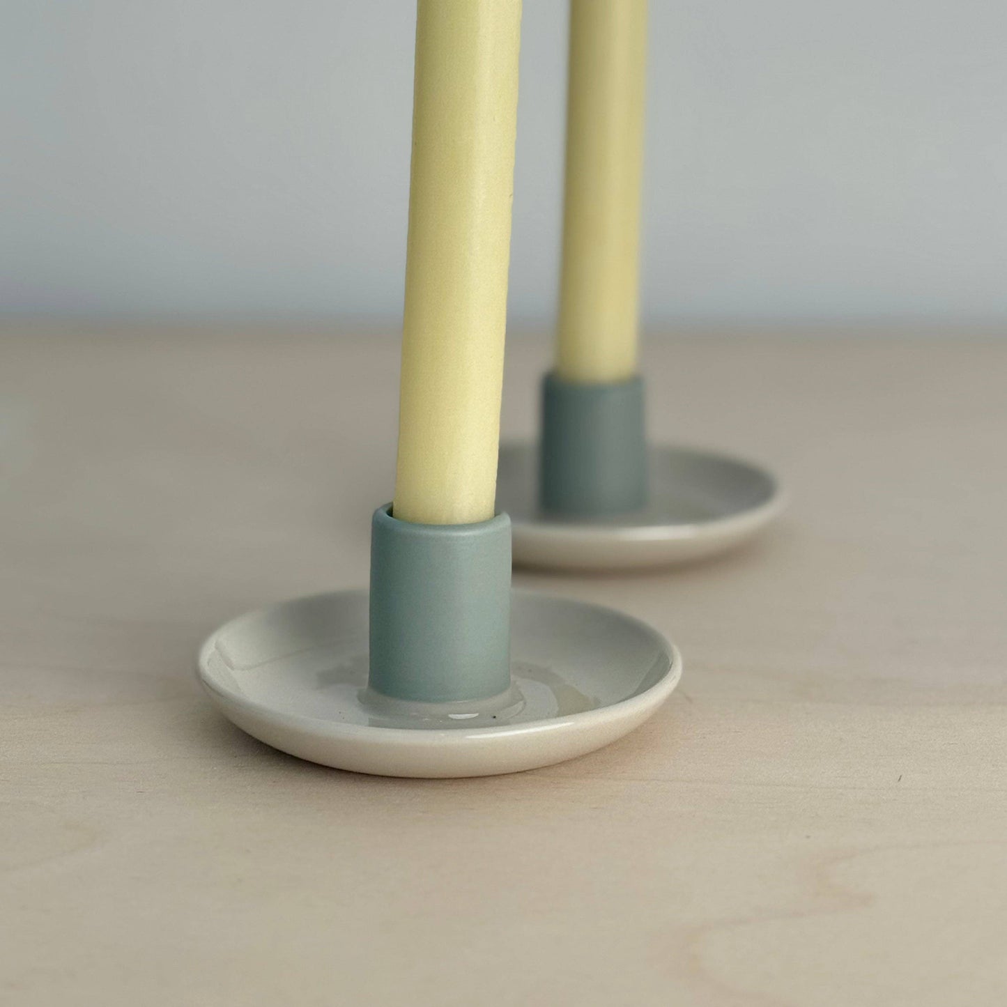 Candle Holder - off white