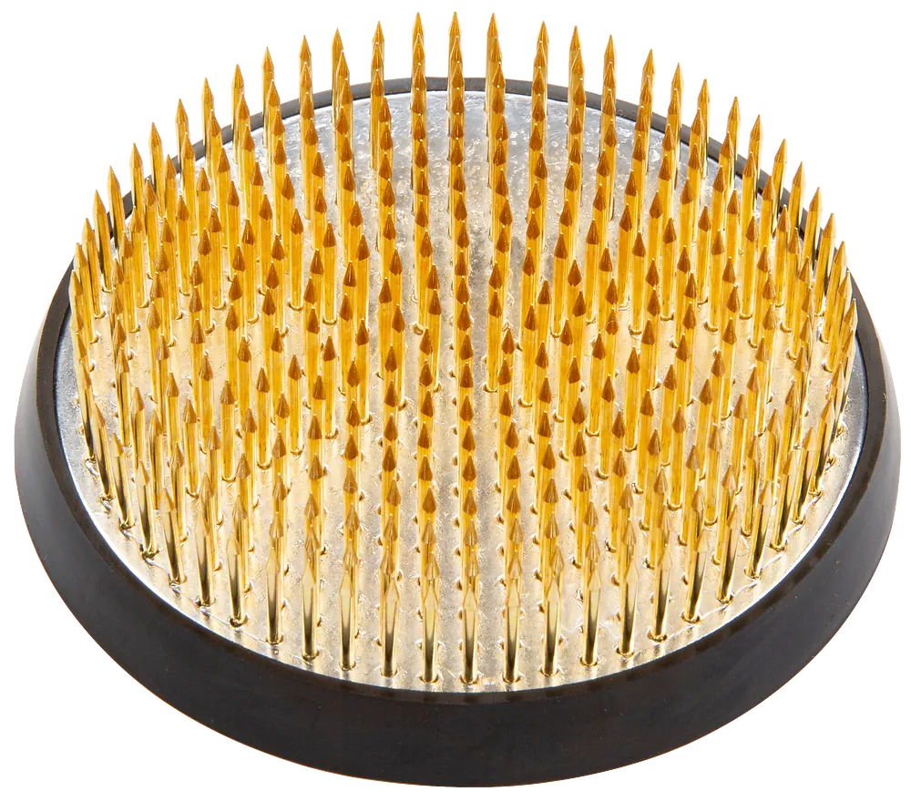 Niwaki Flower Frog Pin Holder Kenzan Extra Large. A sustainable and sensible alternative to foam, for all your flower arranging needs.