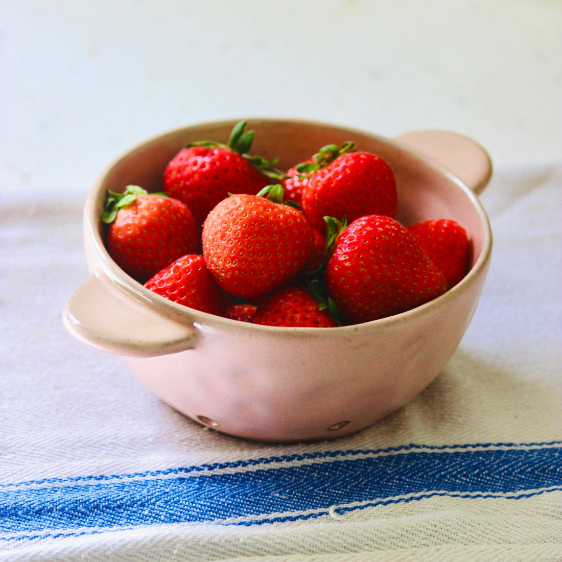 Berry season is here, and just in time for Wimbledon, we've introduced beautiful new ceramic berry bowls to our summer collection