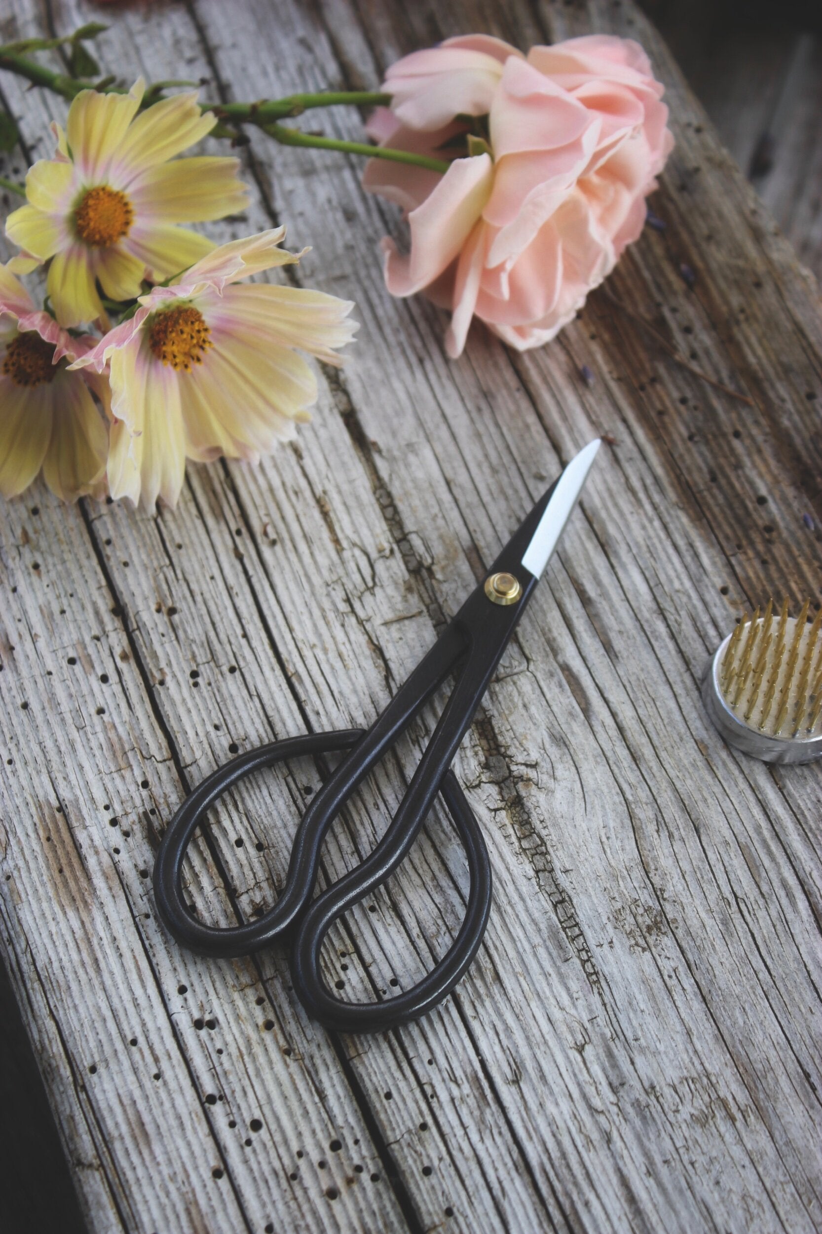 Floral Snips & Scissors | Niwaki Pruners | The Country Crib