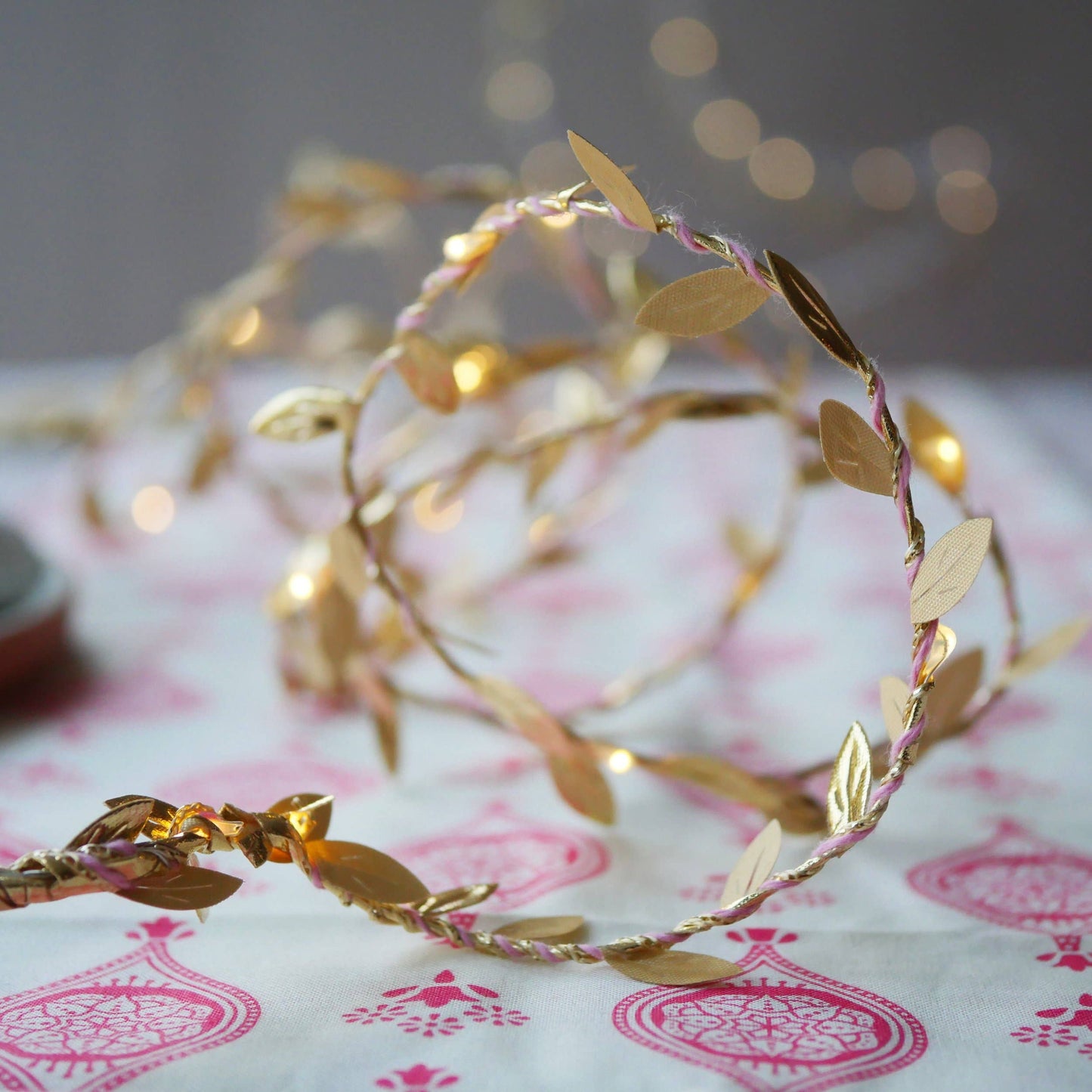Gold Leaf Fairy Light String - Christmas Decoration