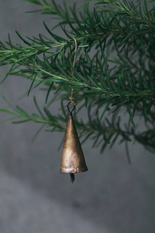 Pointed Bell (Medium)