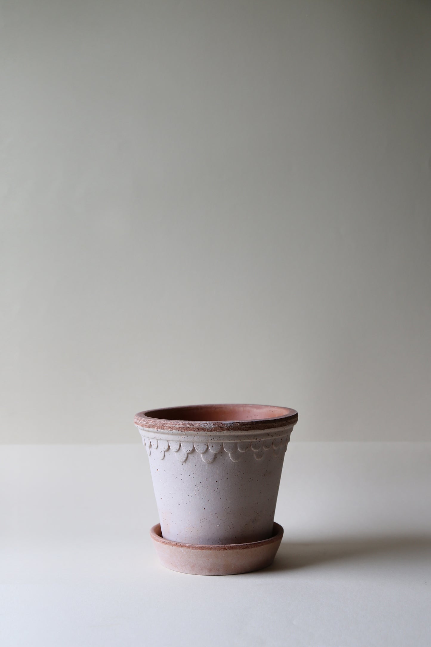 Københavner (Copenhagen) Raw Pot & Saucer (Online Exclusive)