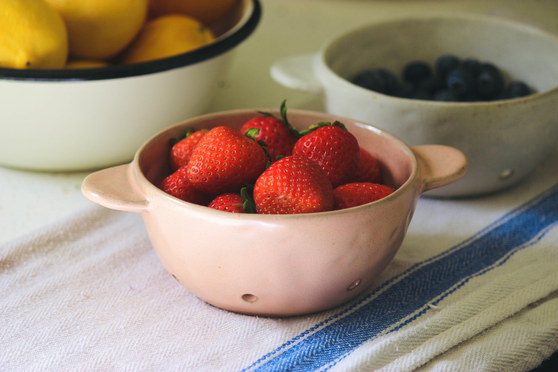 Ceramic Berry Bowl - Pink Lifestyle image