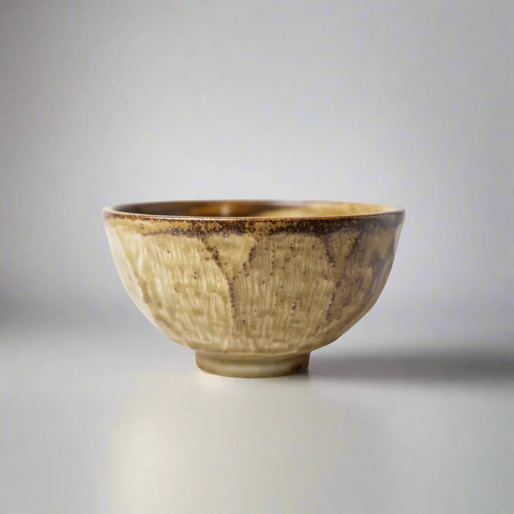 Etched Angled Khaki Medium Bowl 17cm - Made in Japan