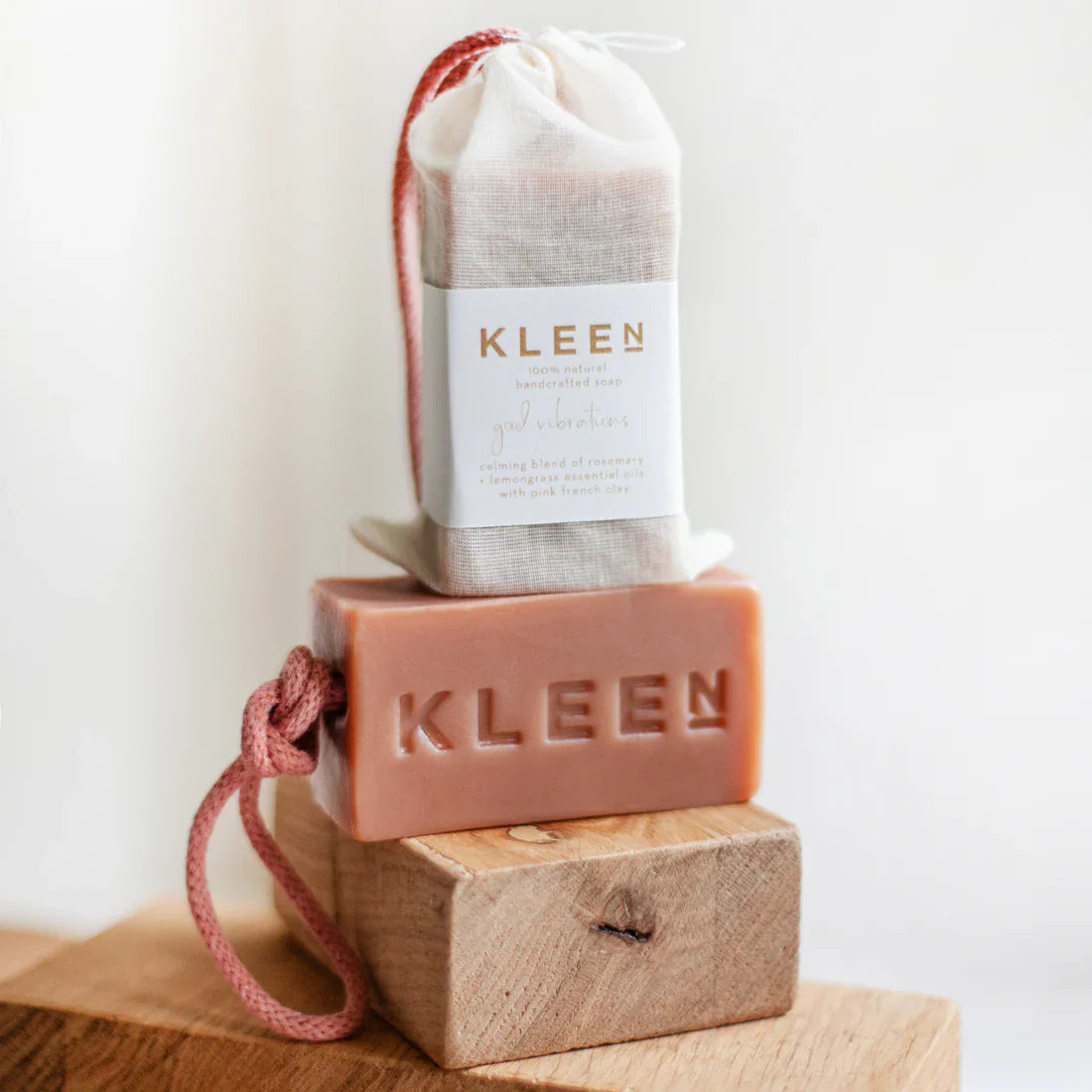 Free from artificial colours, scents or preservatives all KLEEN soaps are 100% natural and designed to be as clean and green as possible. Each one is centred with a cotton rope to give you a long lasting, waste-free, plastic-free shower experience.&nbsp;