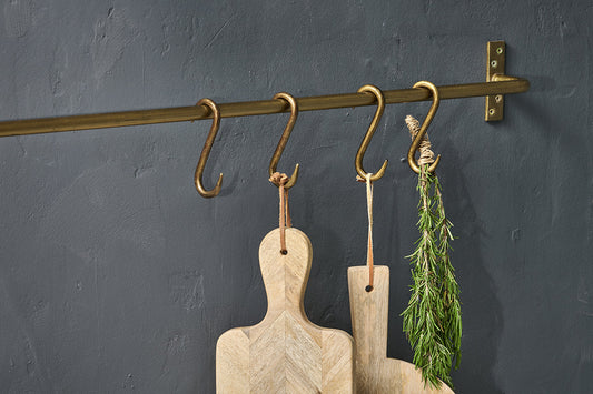 Laila Iron S-Hook - Brass