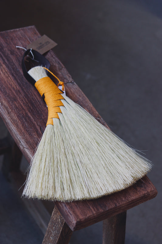 Turkey Wing Tampico Fibre Hand Brush Broom