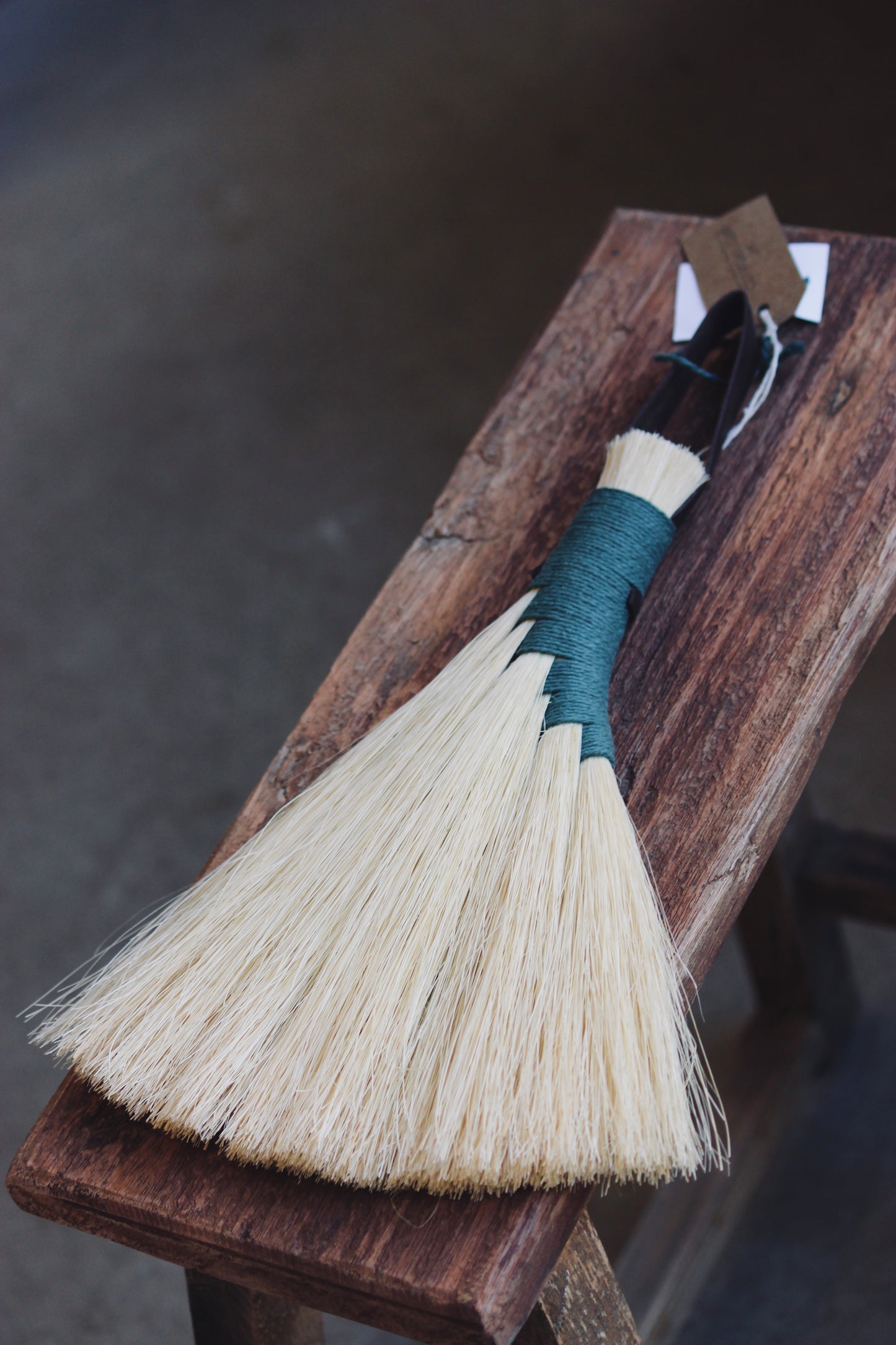 Turkey Wing Tampico Fibre Hand Brush Broom