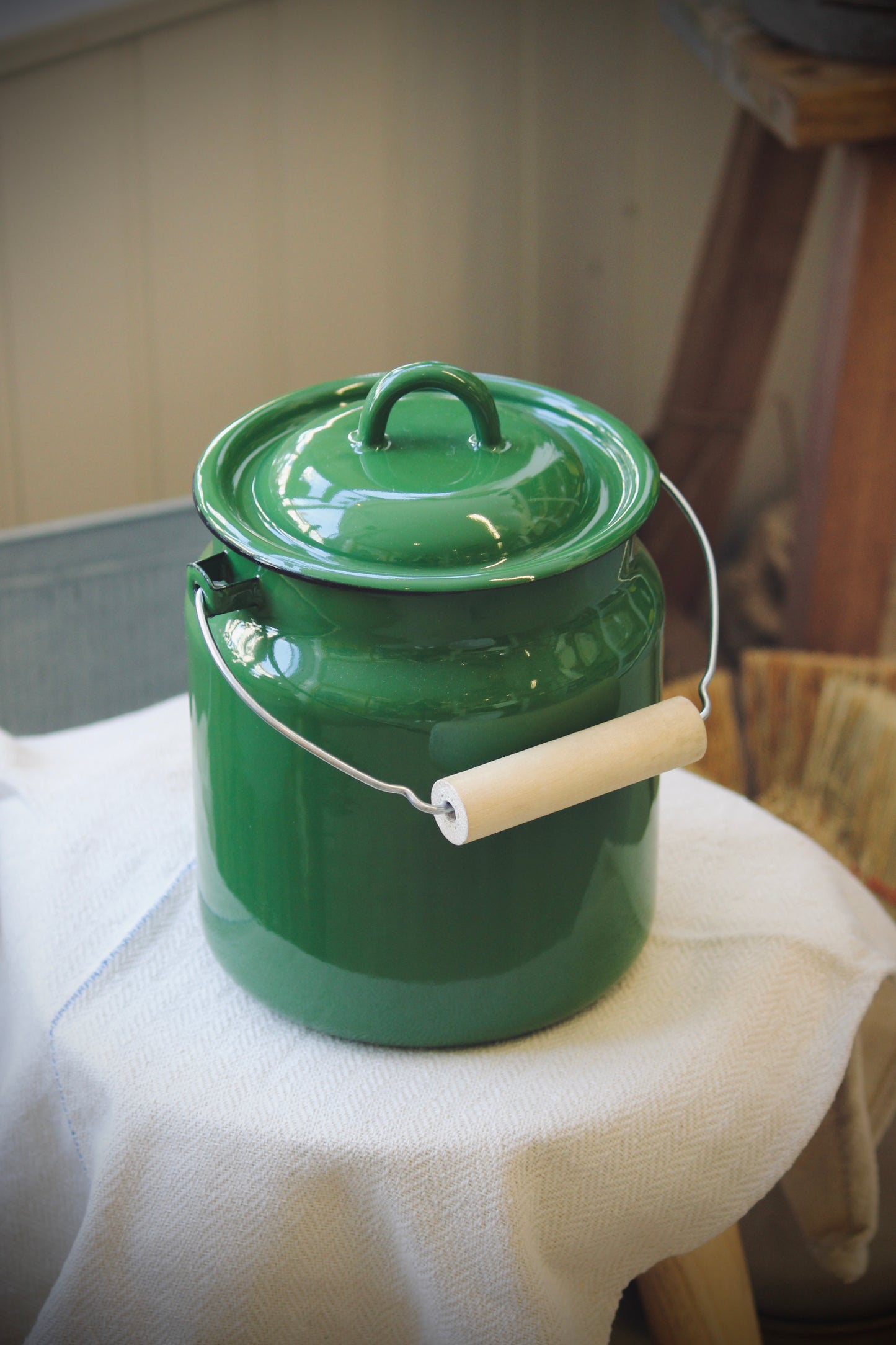 Ukrainian Compost Bin