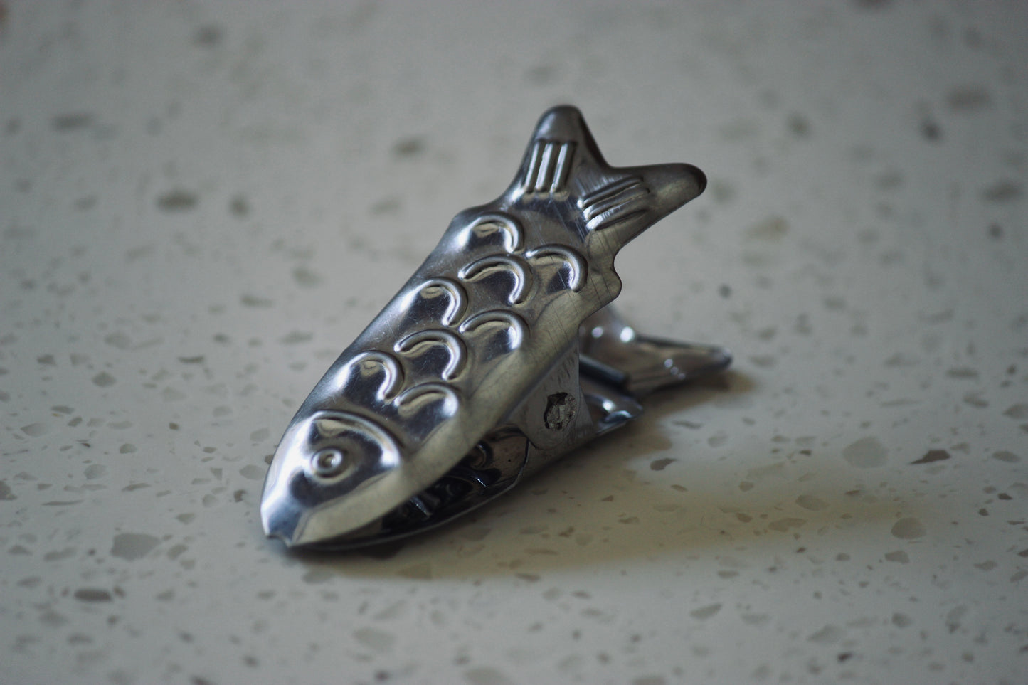 Fish Peg