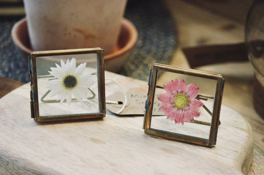 Nkuku Tiny Danta Frame - Antique Brass (Set of Two)