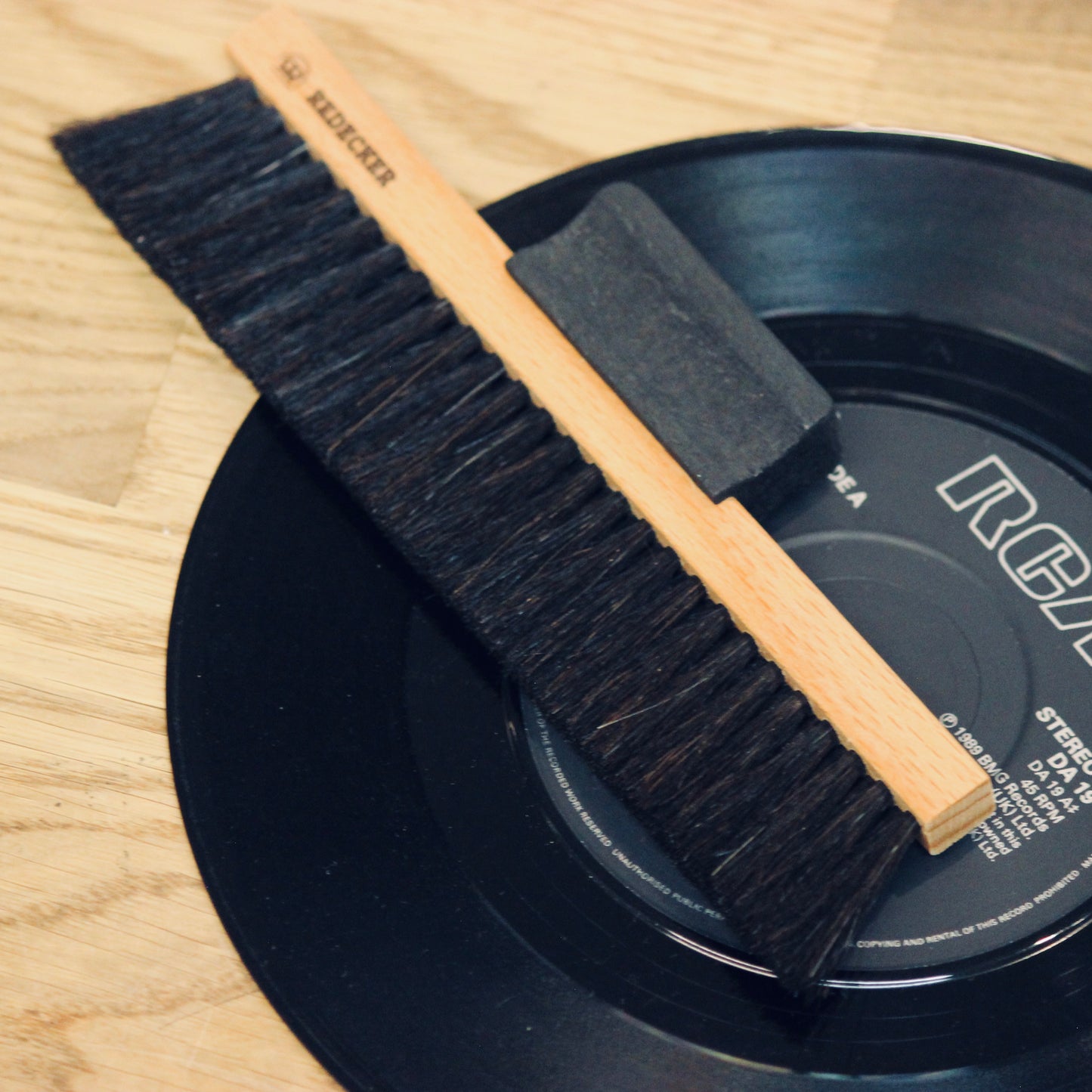 Vinyl & Phonograph Record Brush