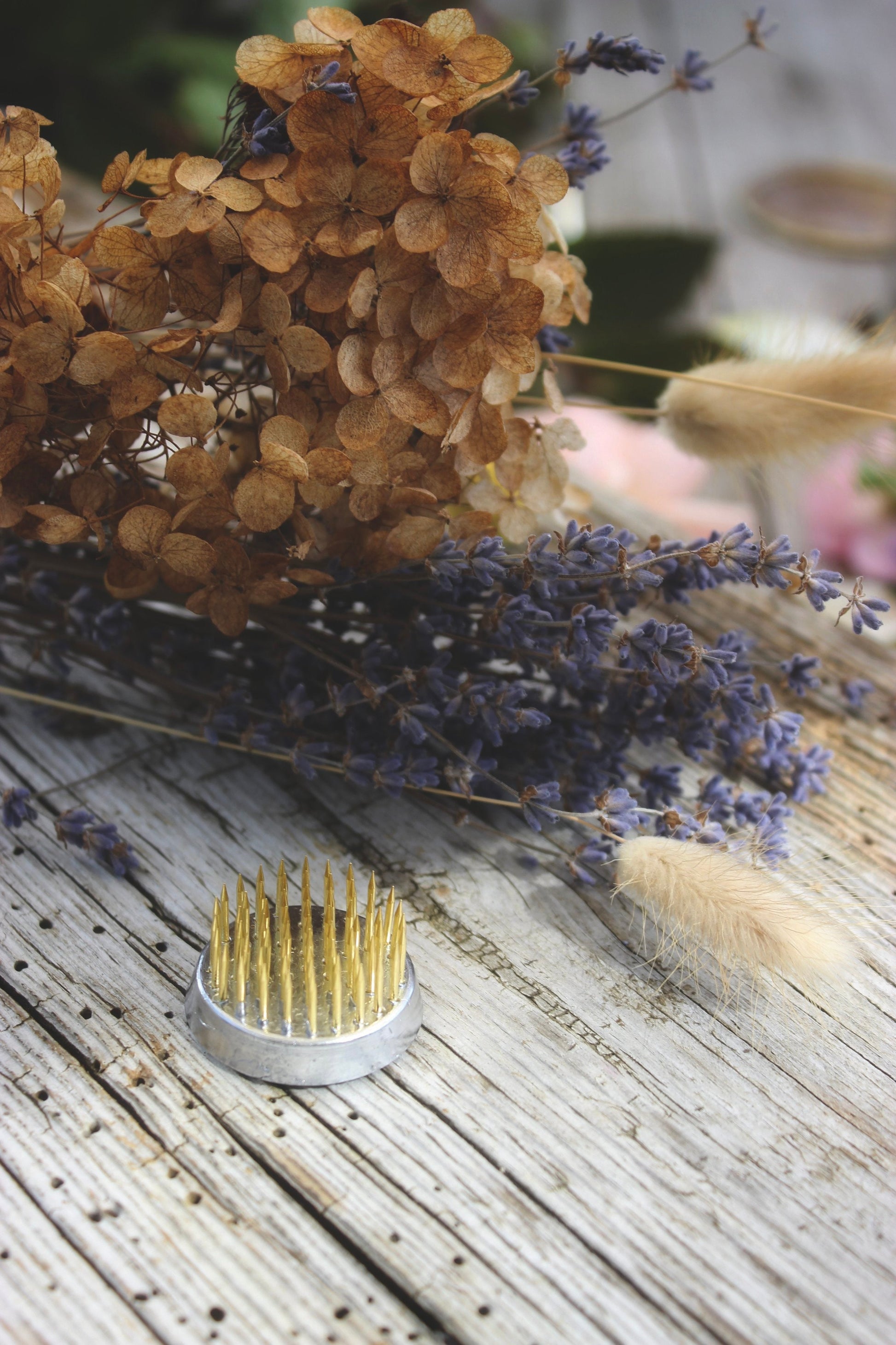 Niwaki Flower Frog Pin Holder Kenzan Small. A sustainable and sensible alternative to foam, for all your flower arranging needs.