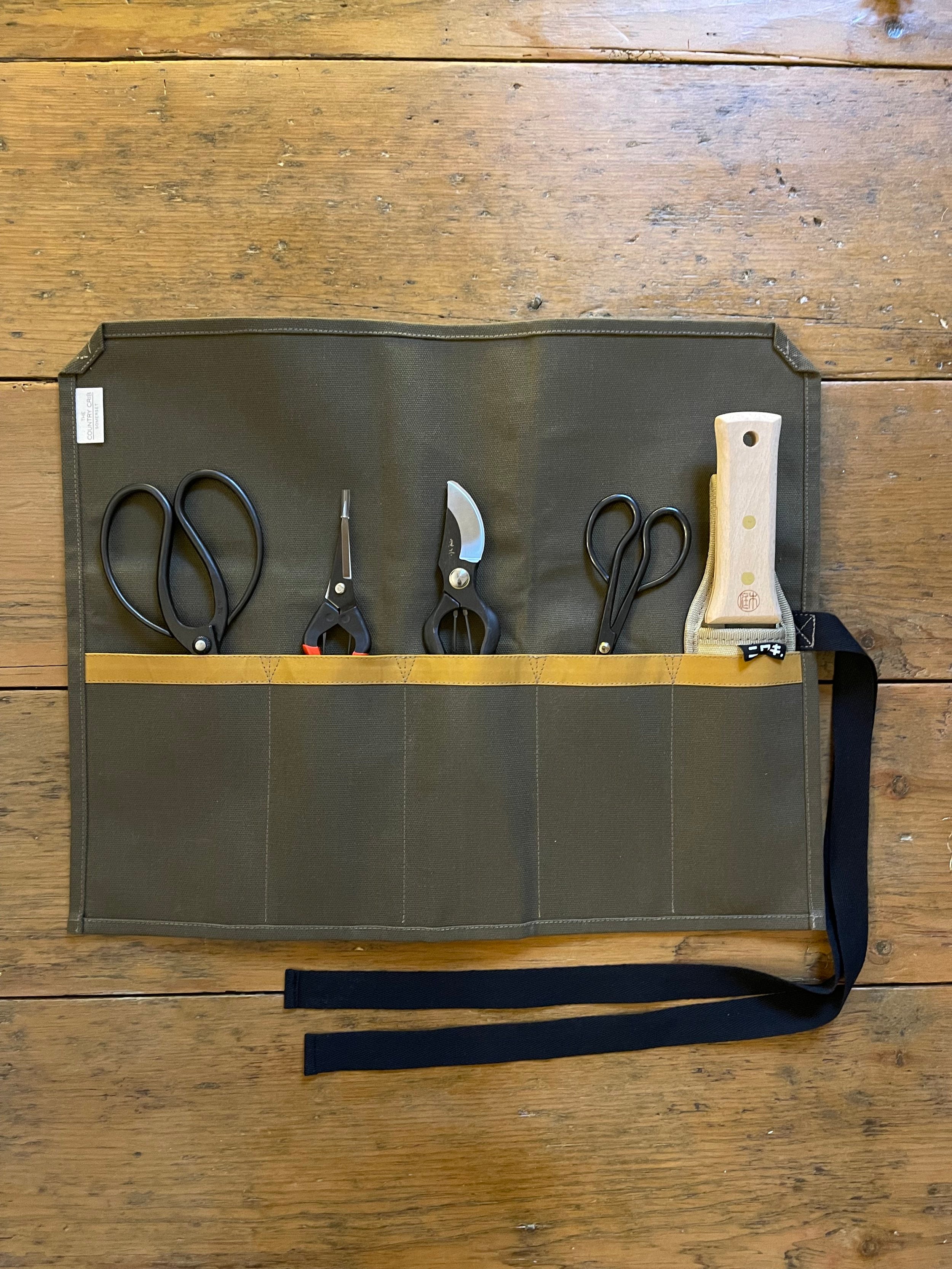 File Tool Rool 10 Inch Garden Tool Roll, Made with Organic Waxed Cotton Canvas | The Country Crib