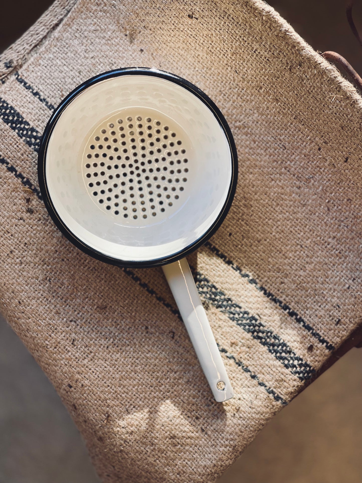 Ukrainian Enamel Colander (Cream)