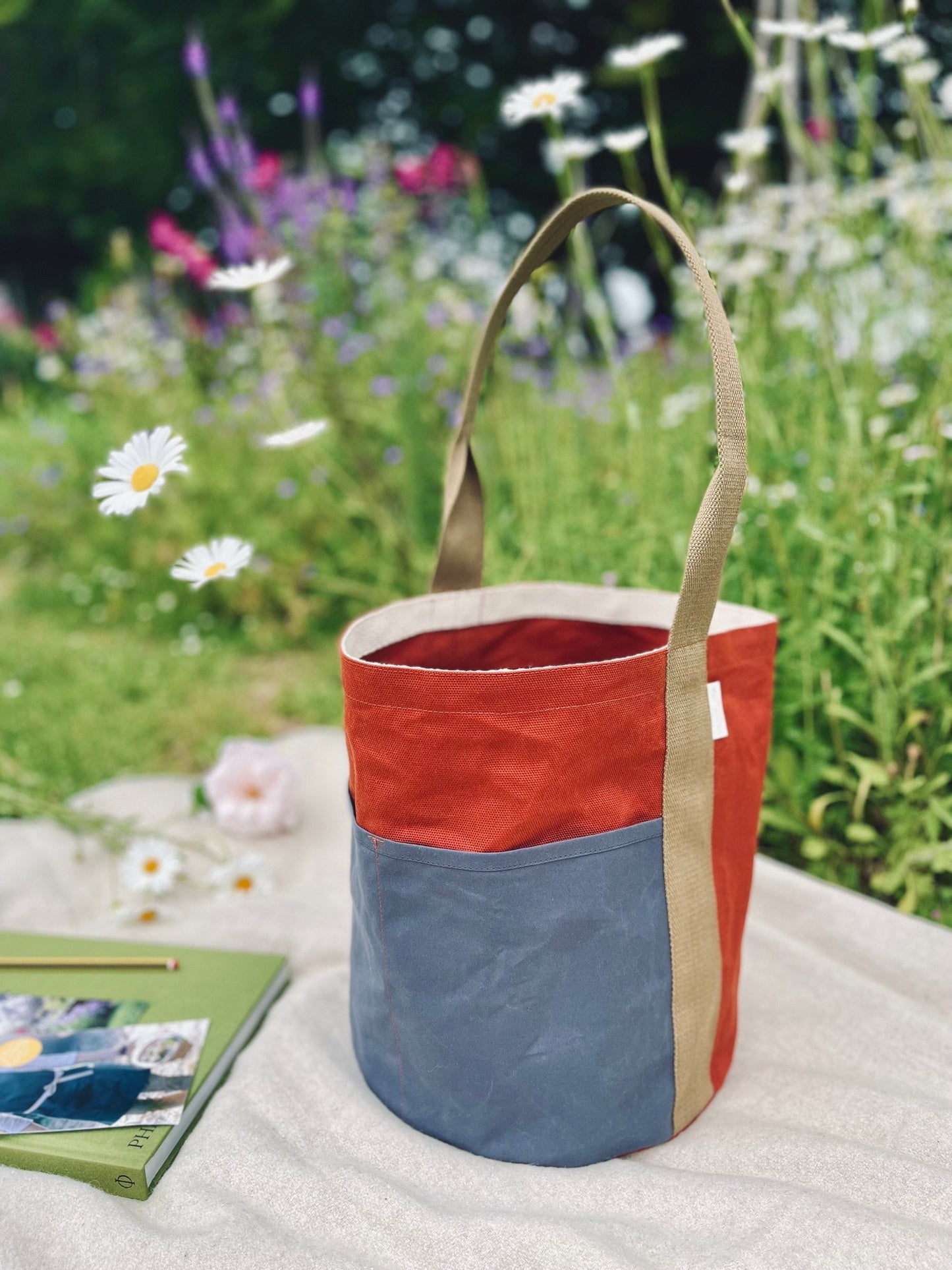 Waxed Bucket Bag