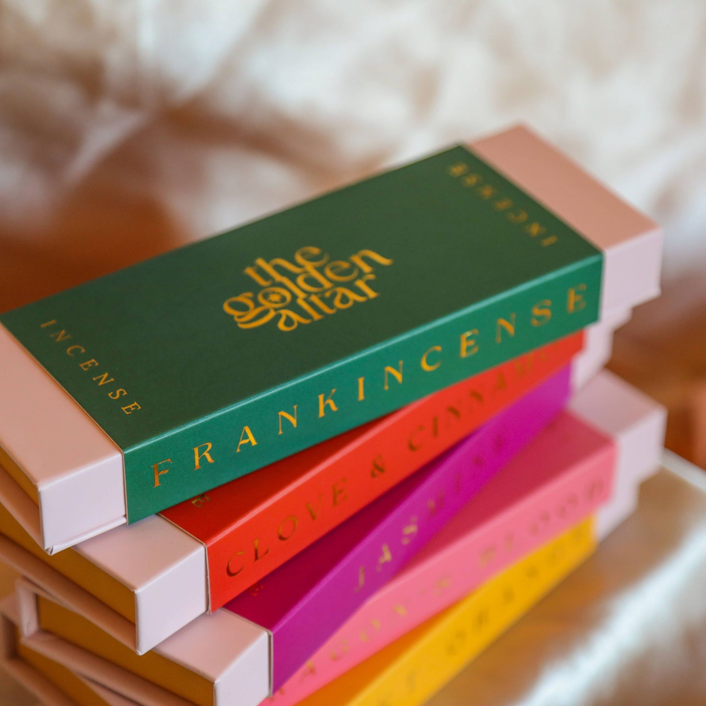 The Golden Altar / Muse Natural Incense - Frankincense