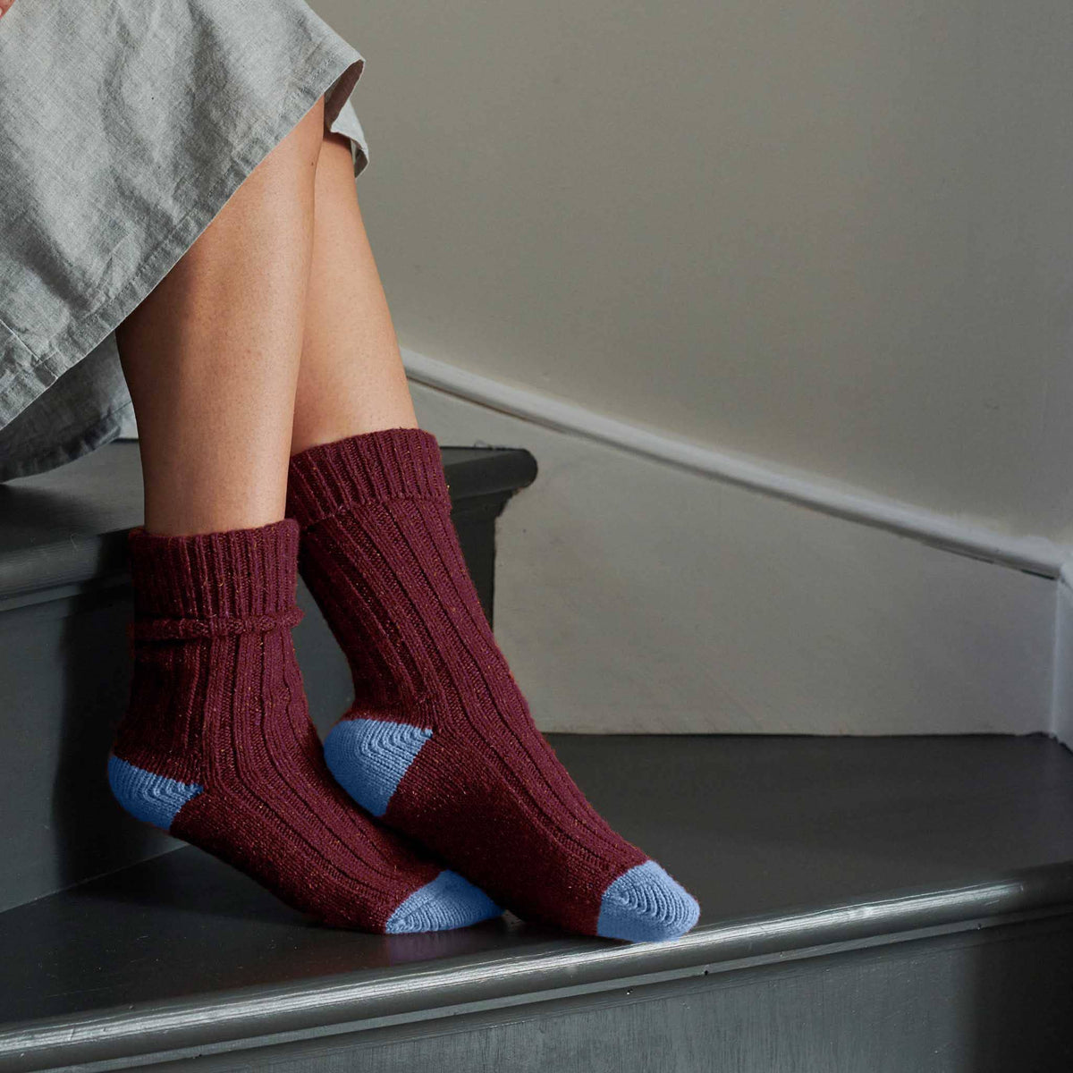 Unisex Recycled Silk Blend Ribbed Socks